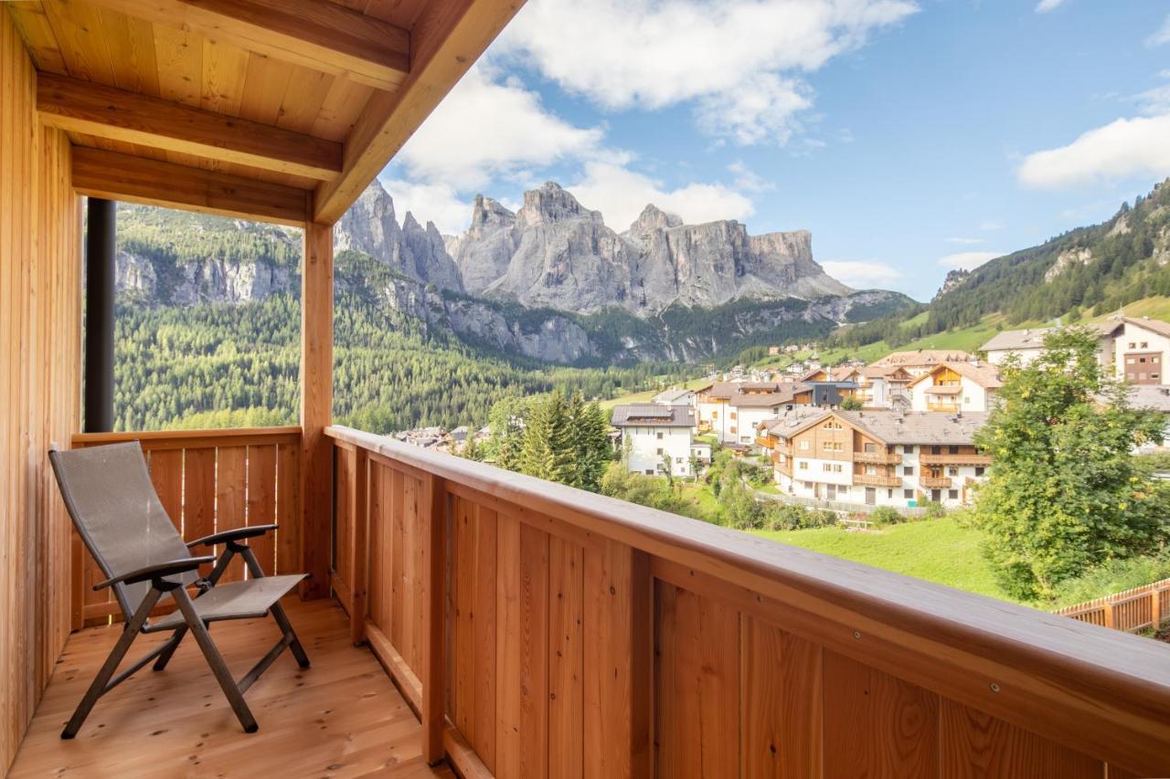 Single Room with Balcony,1149484990:JPEG